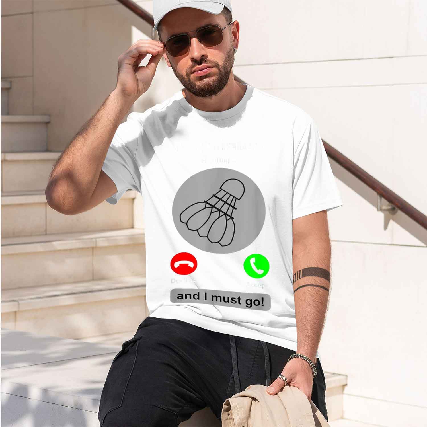 Casual Style Men's T-Shirt Bad - Badminton Is Calling 리뷰 및 가격