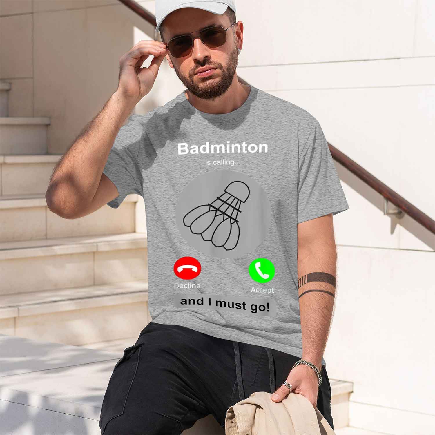 Casual Style Men's T-Shirt Bad - Badminton Is Calling 리뷰 및 가격
